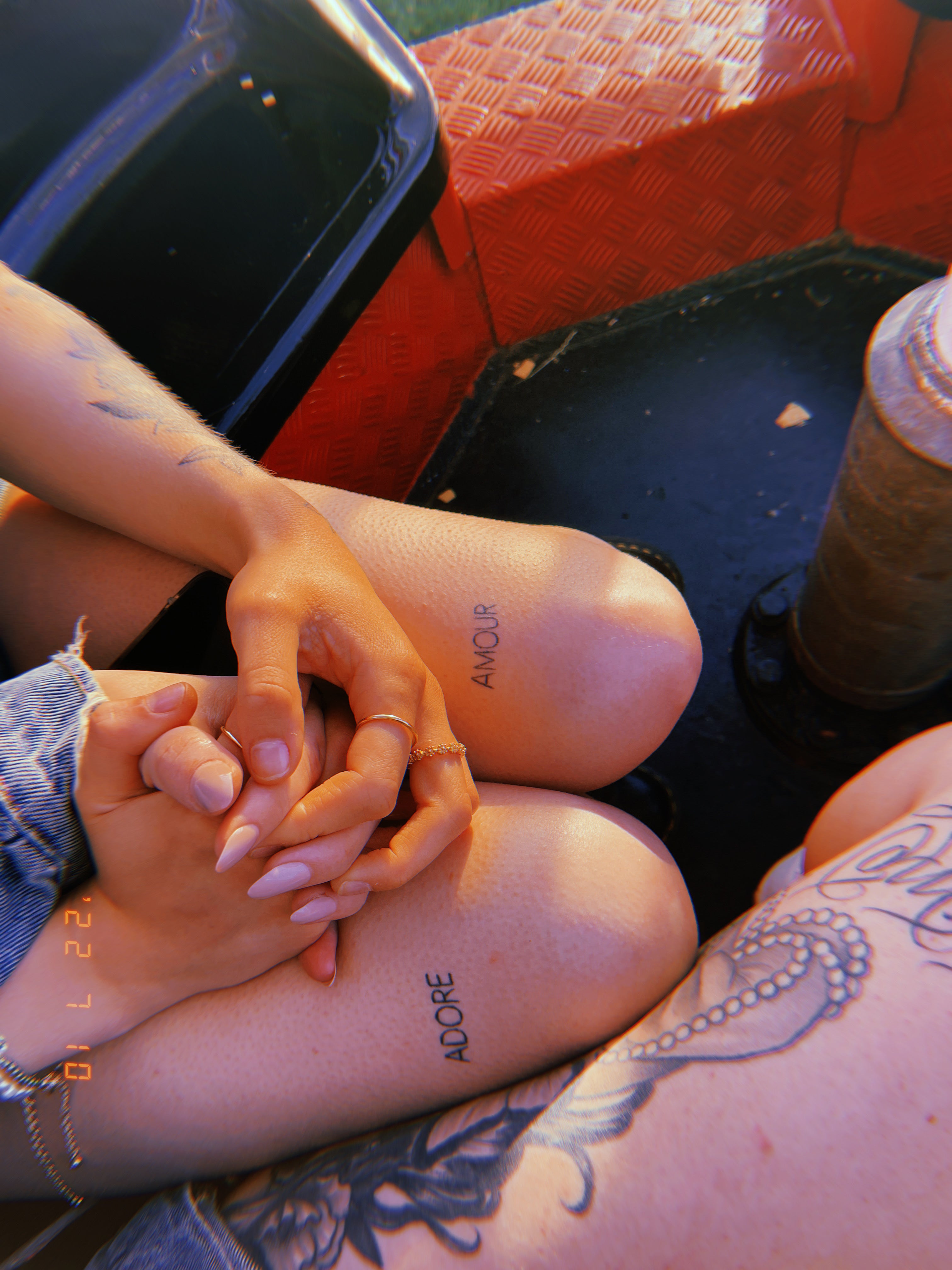 How to Support Your Friend/Loved One Experiencing Hair Loss