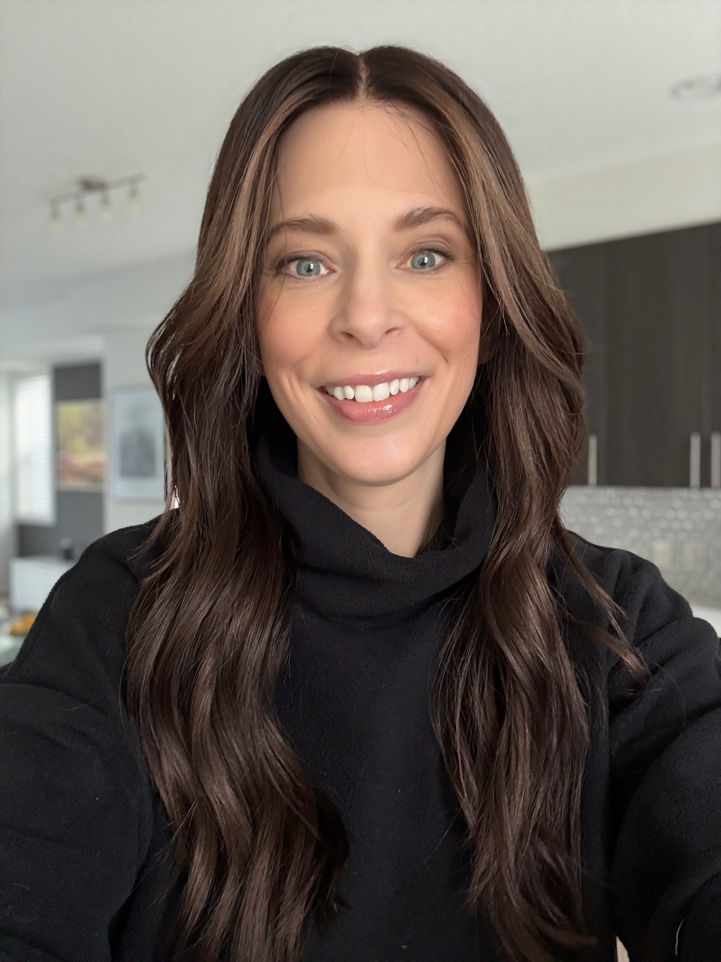 AMAYA 22” PONY WIG (S)