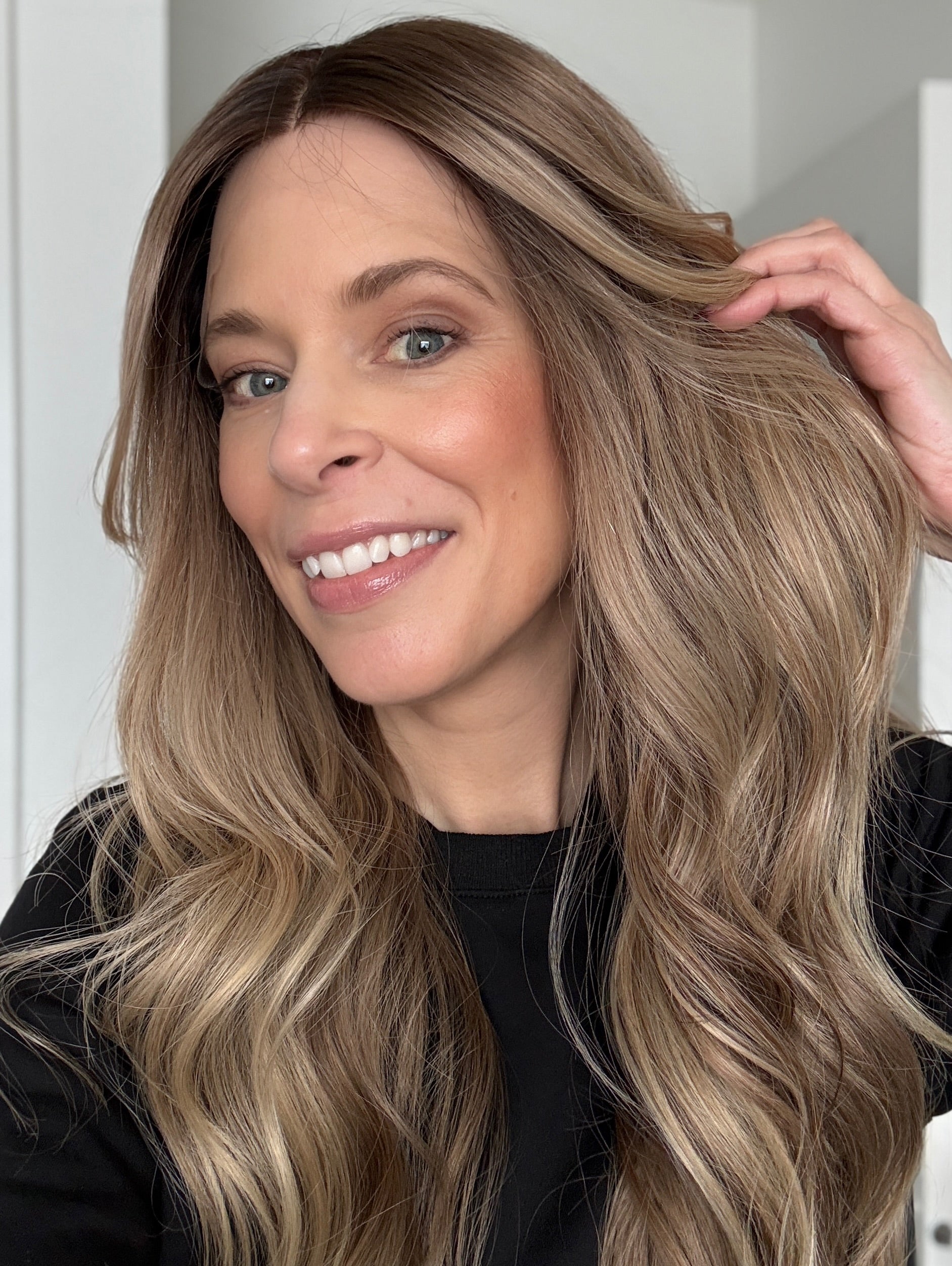 REBECCA 23” PONY WIG (S)