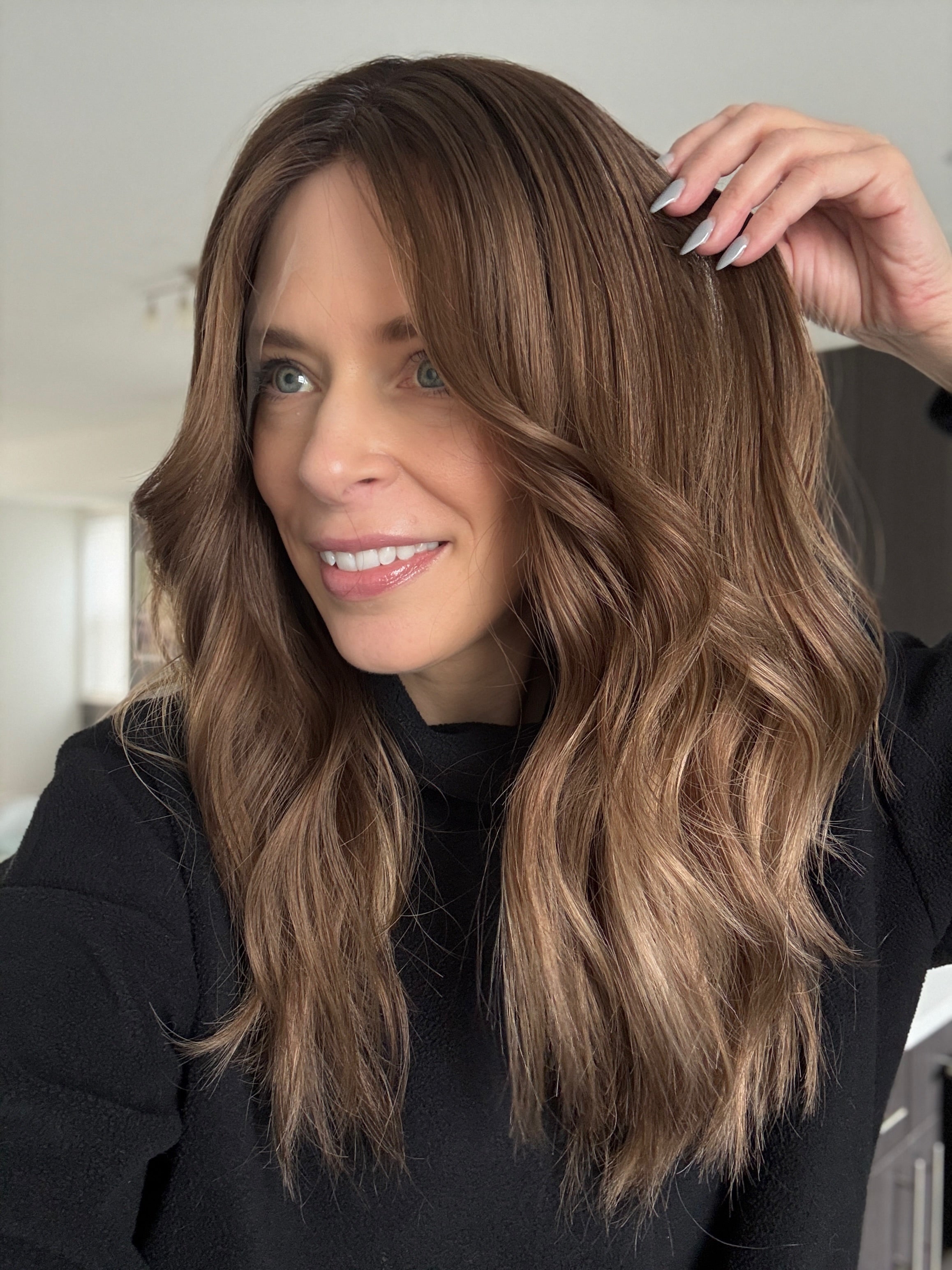 HAYDEN 20” BELLE PONY WIG (S)
