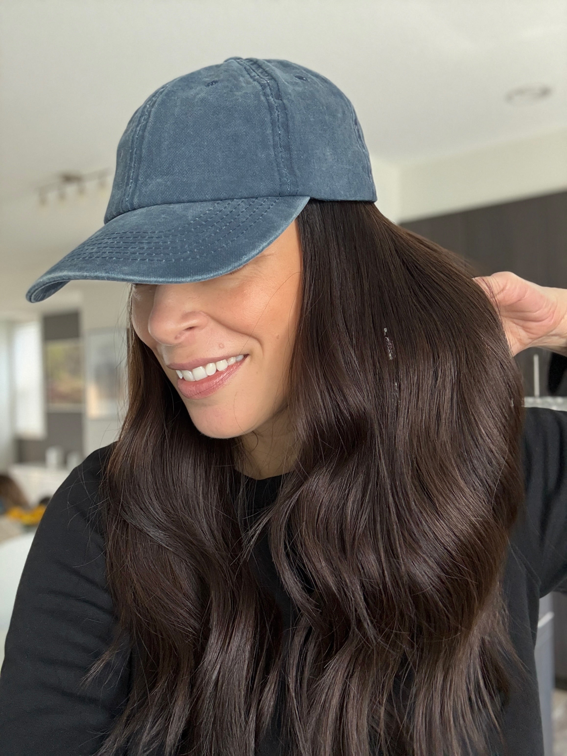EDEN 22" HAT WIG (S)