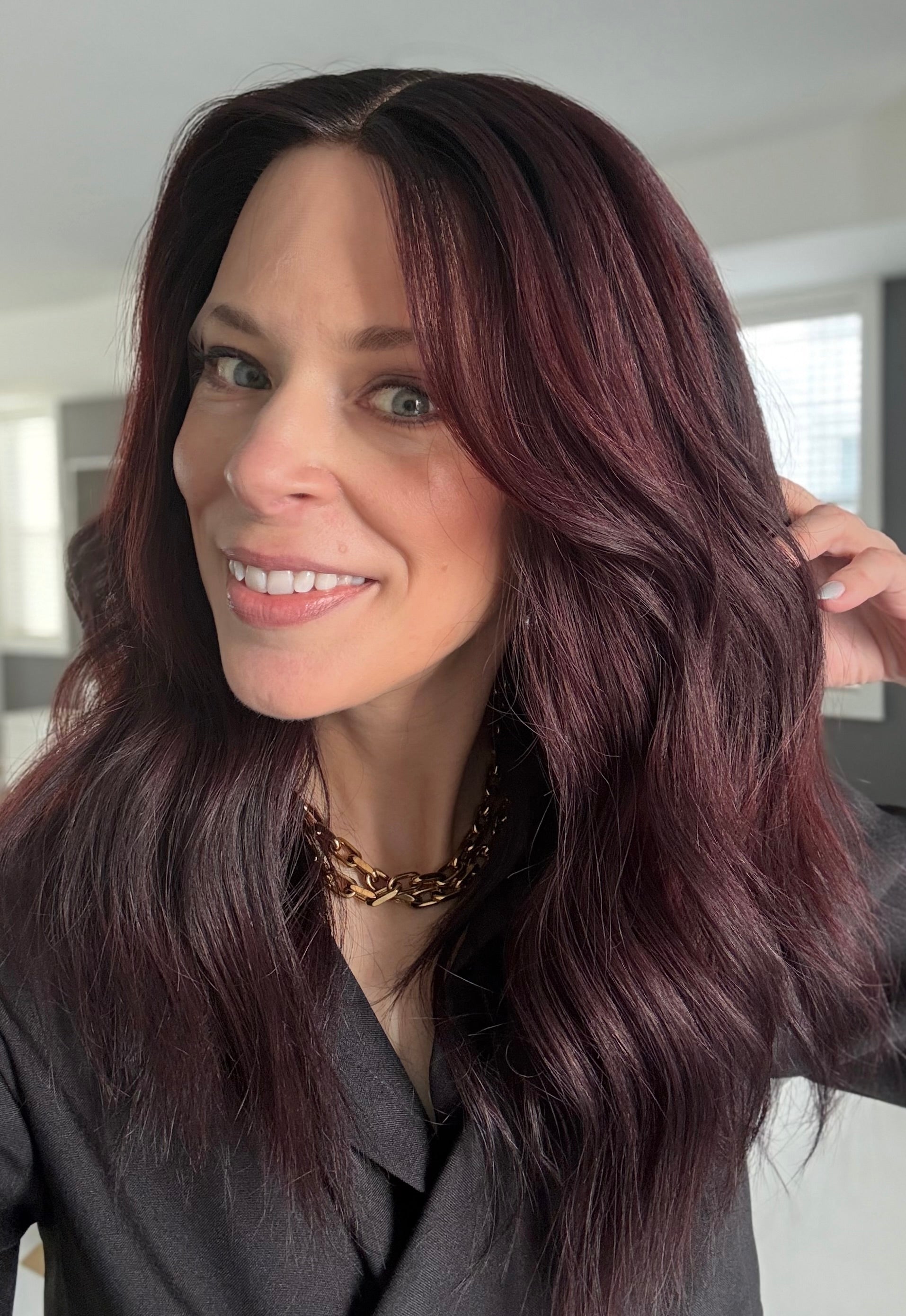 BLACK CHERRY 20“ Lace Front (S)