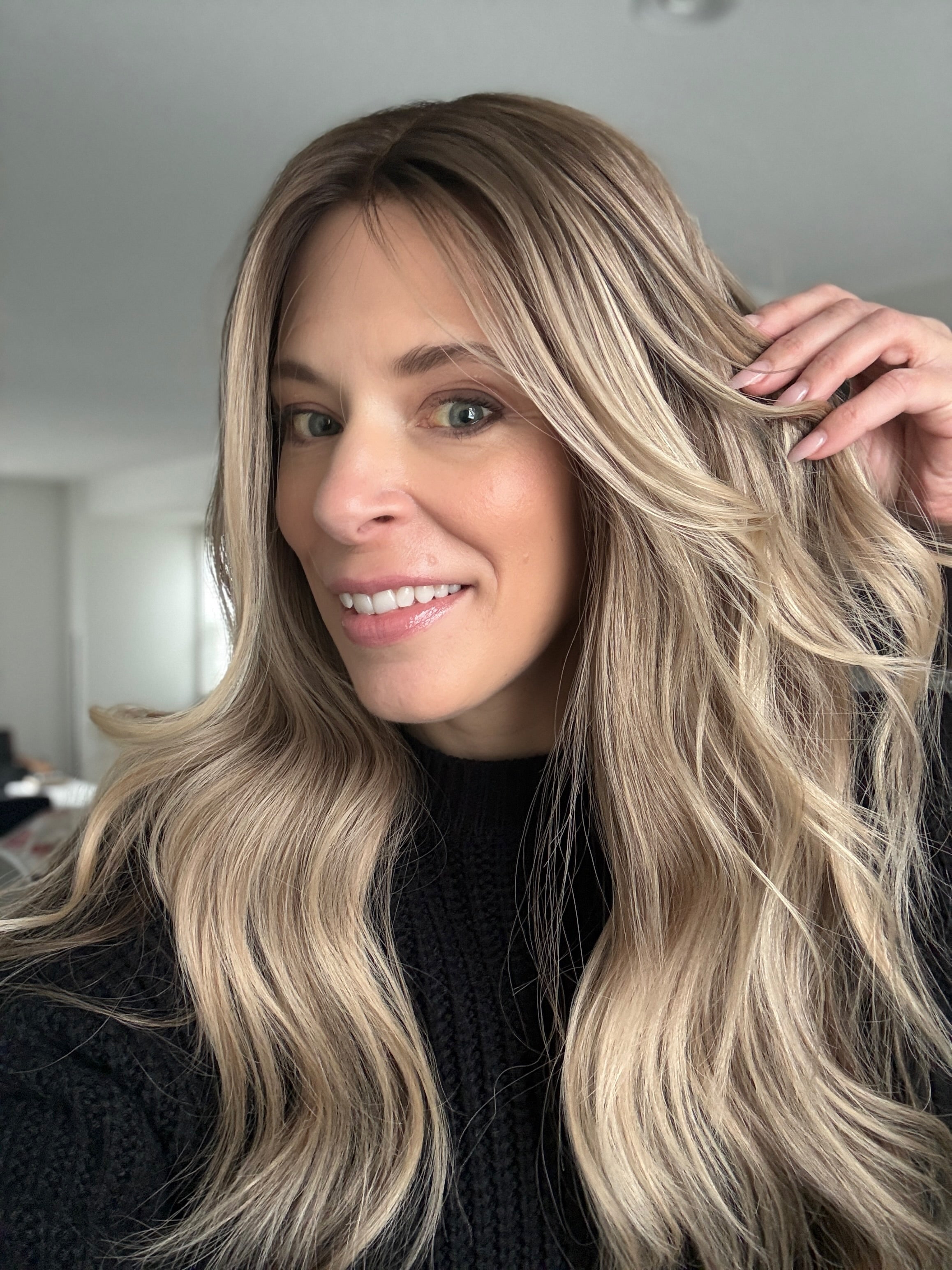 ANDREA 22“ Mongolian Lace Front (S)