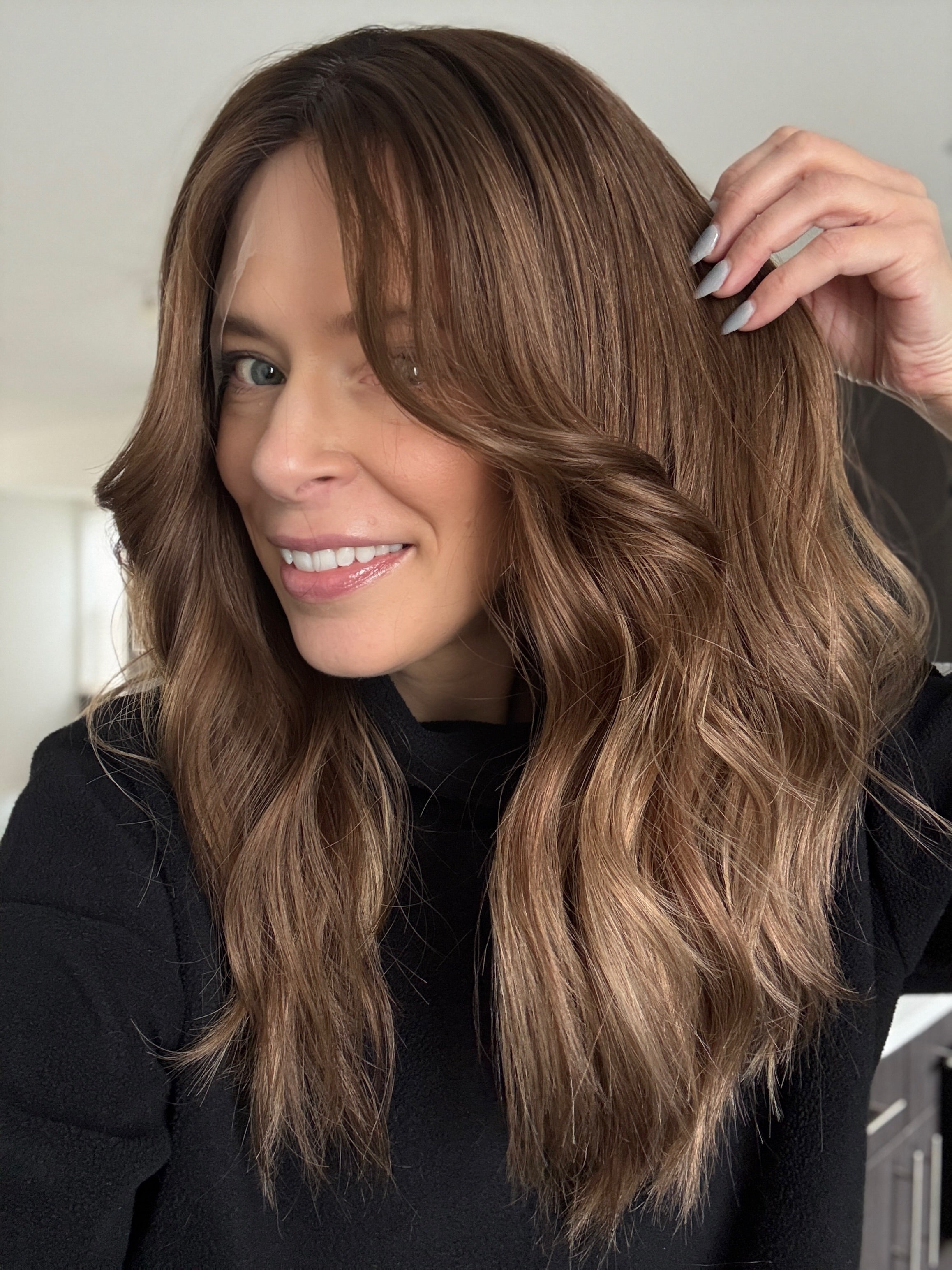 HAYDEN 20” BELLE PONY WIG (S)