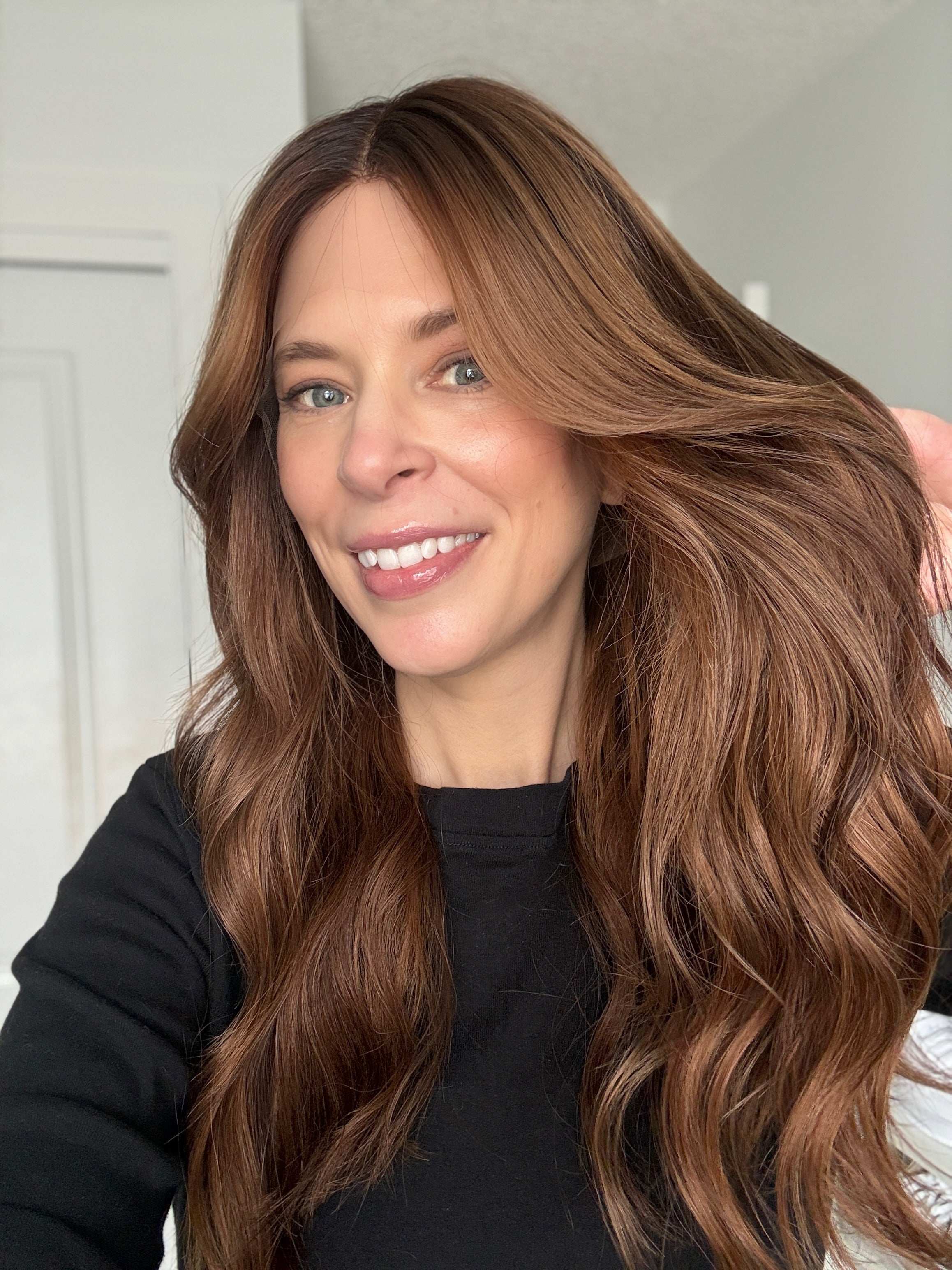 ANGELA 22“ PONY WIG (S)