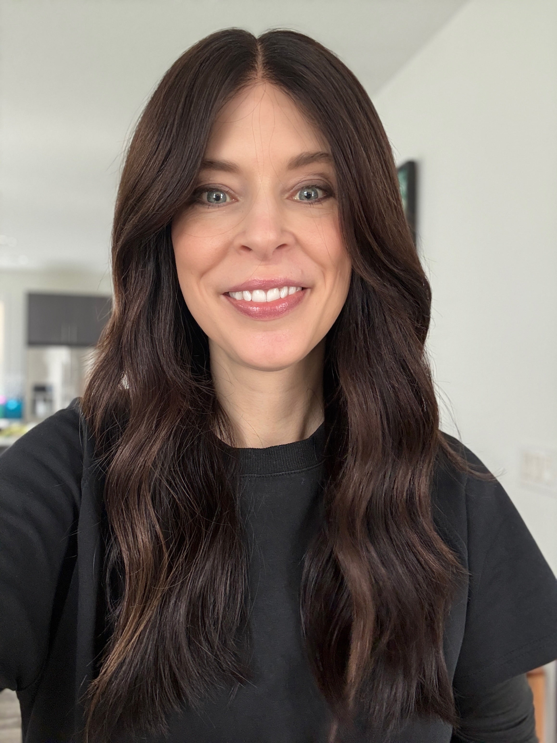 DESI 22” PONY WIG (S)