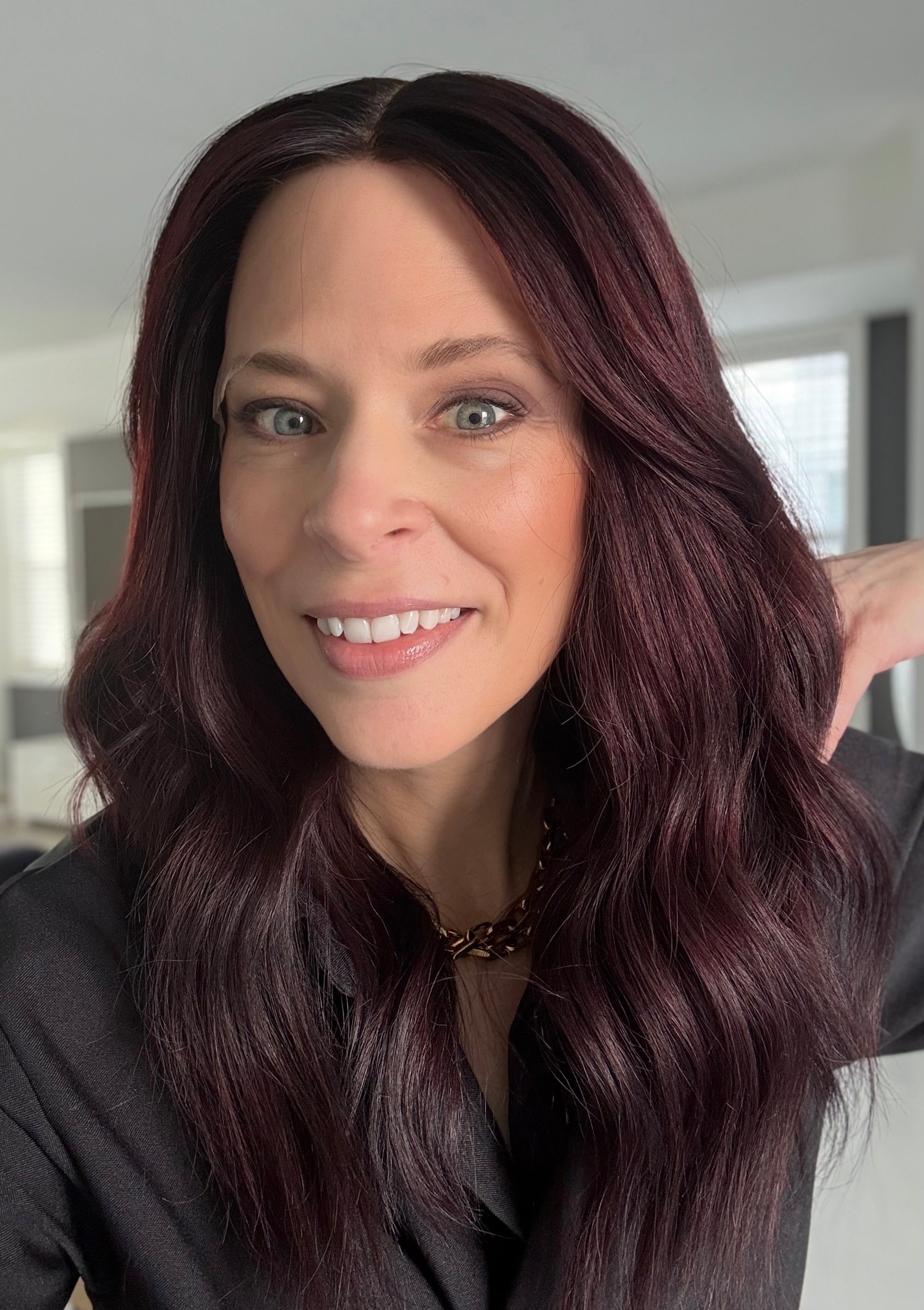 BLACK CHERRY 20“ Lace Front (S)