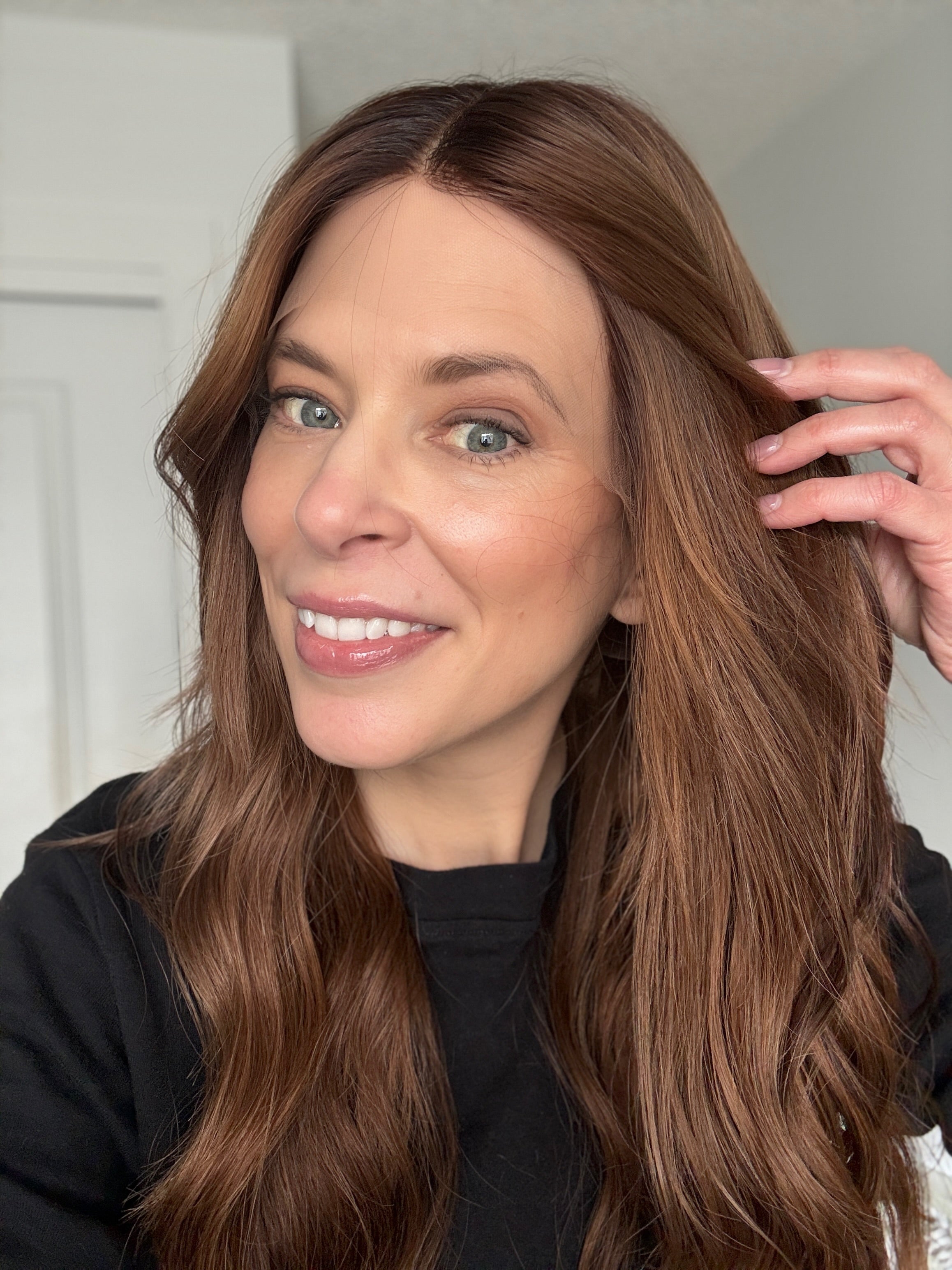 ANGELA 22“ PONY WIG (M)