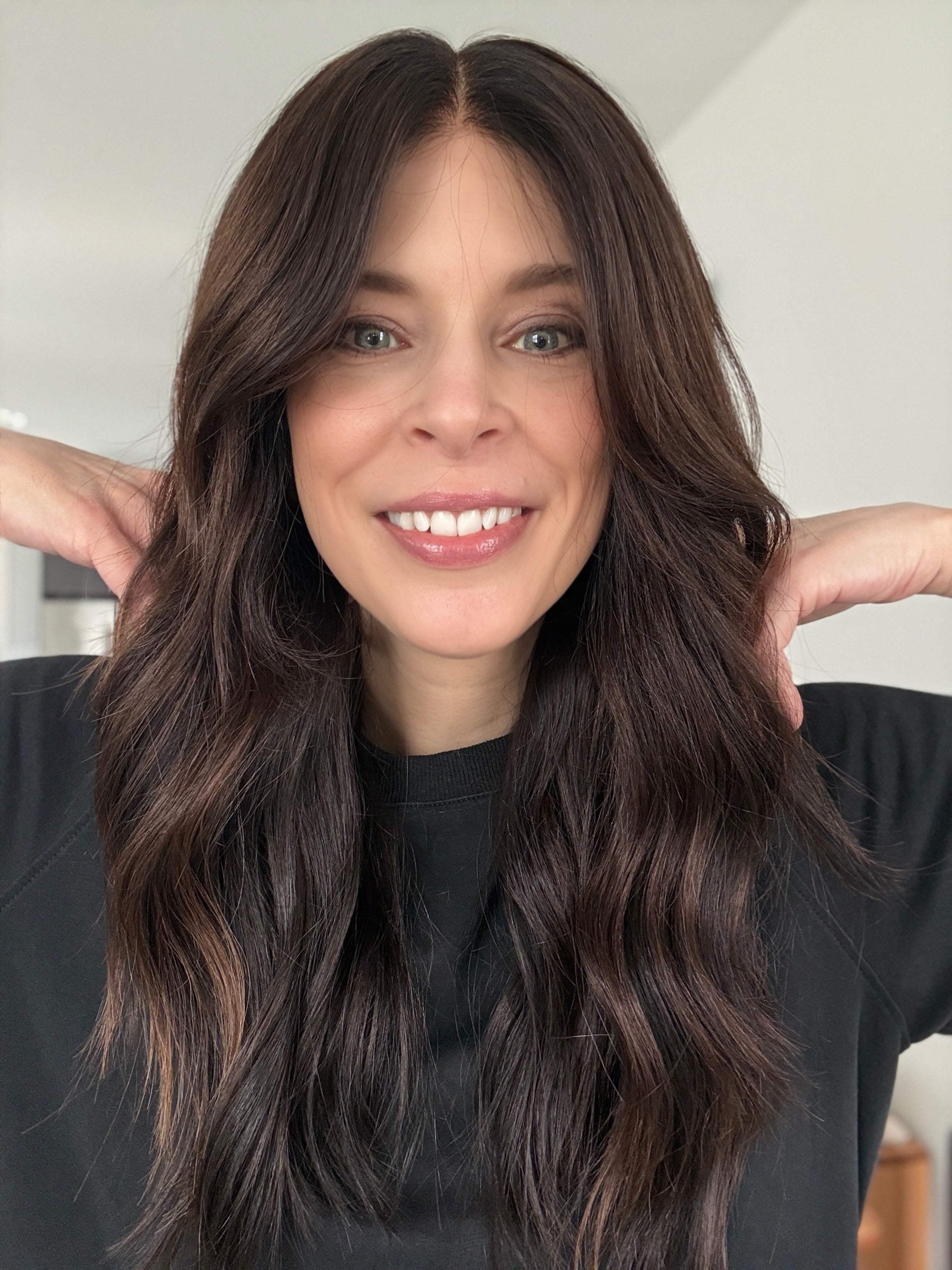 DESI 22” PONY WIG (S)