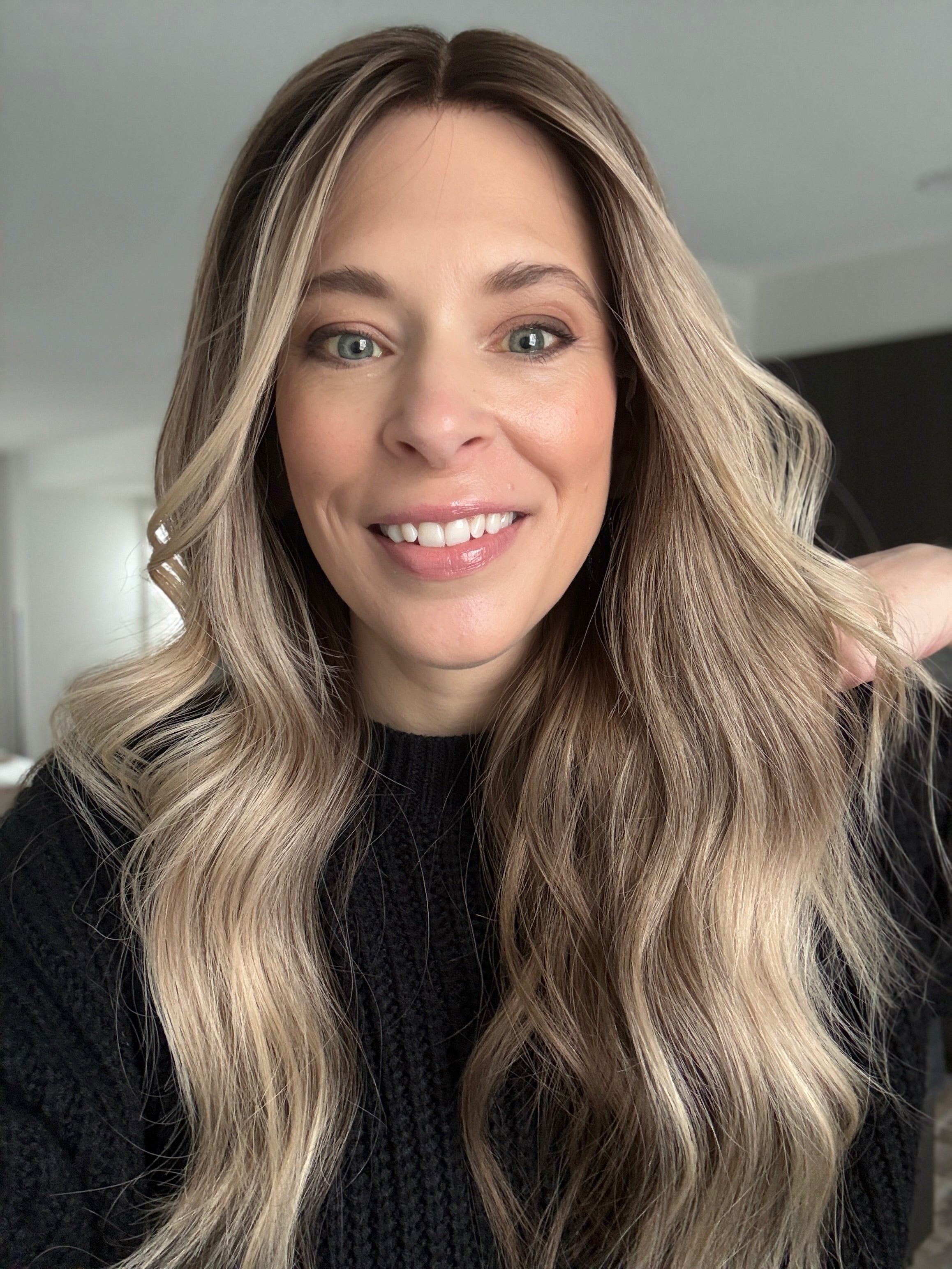 ANDREA 22“ Mongolian Lace Front (S)