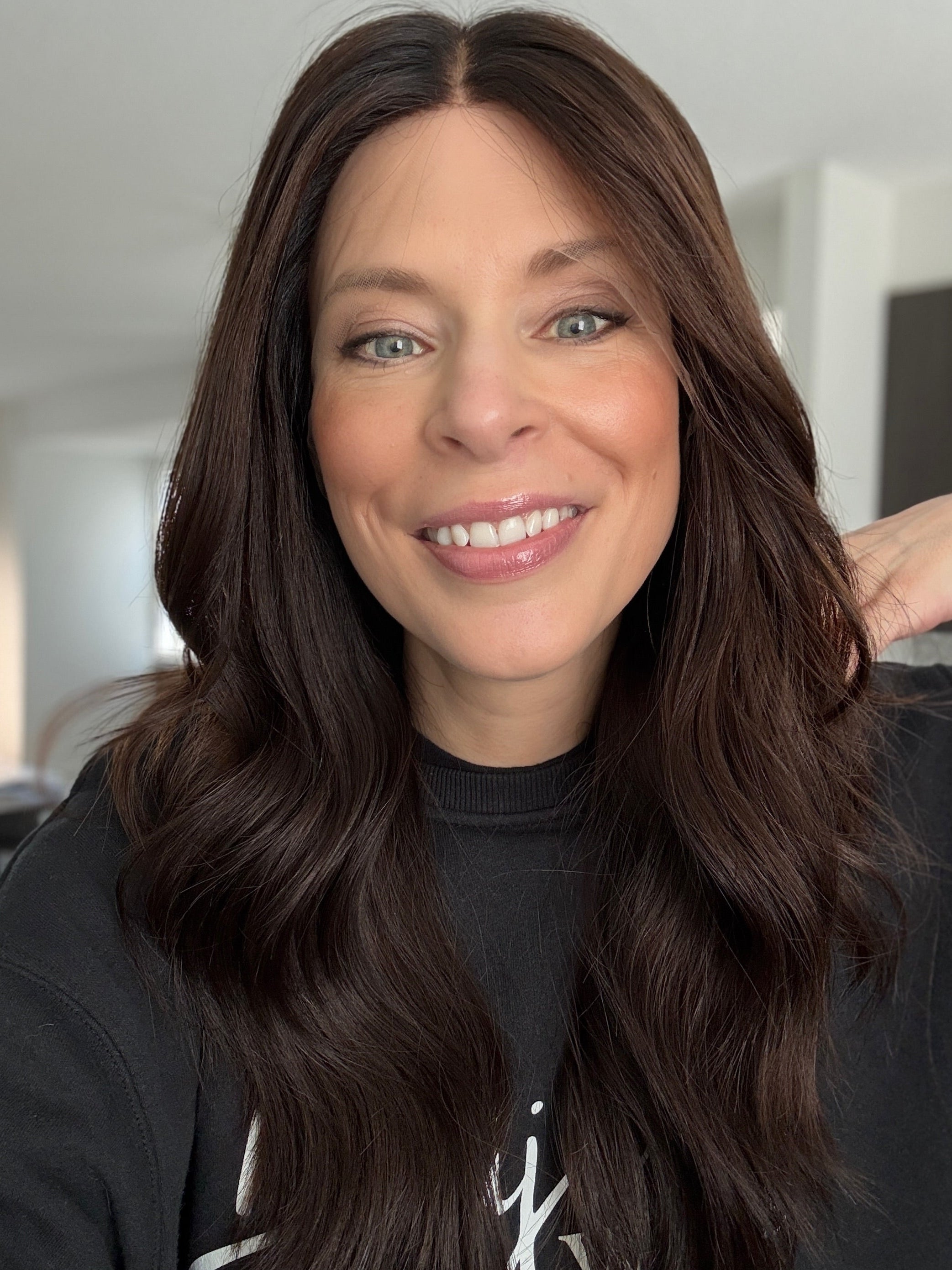 ROBYN 22” BELLE PONY WIG (M)