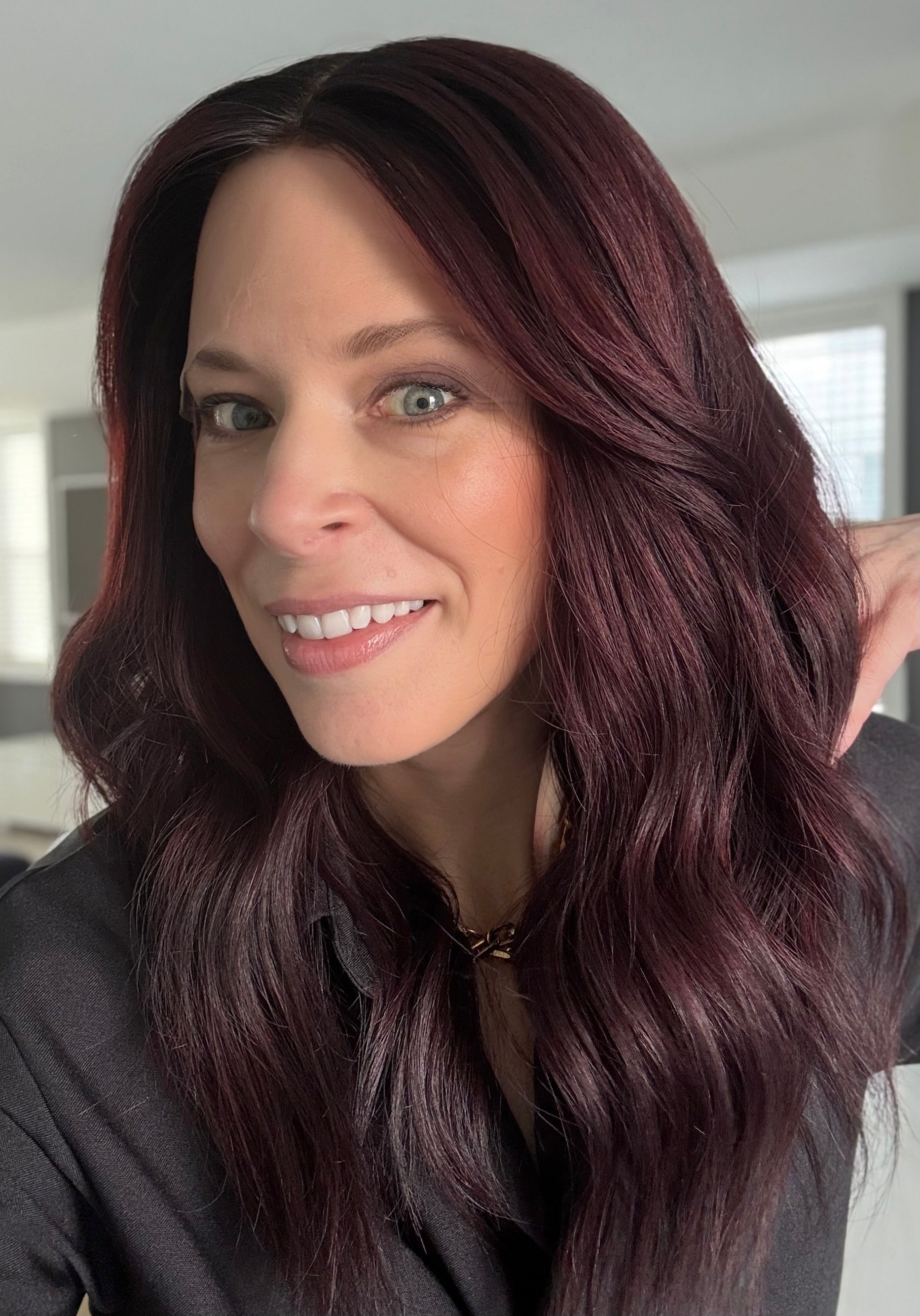 BLACK CHERRY 20“ Lace Front (S)