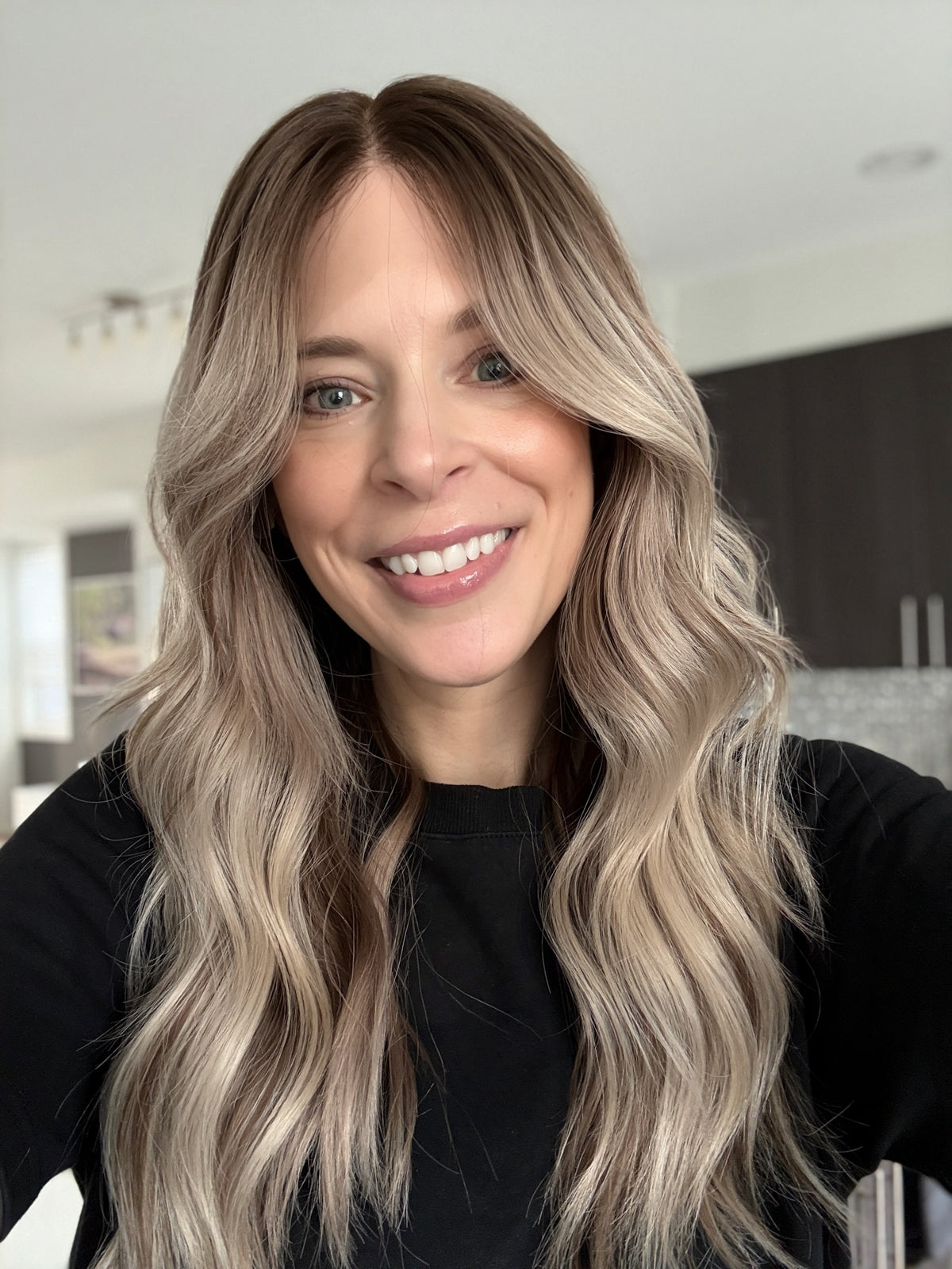 AMIE 23“ PONY WIG (M)