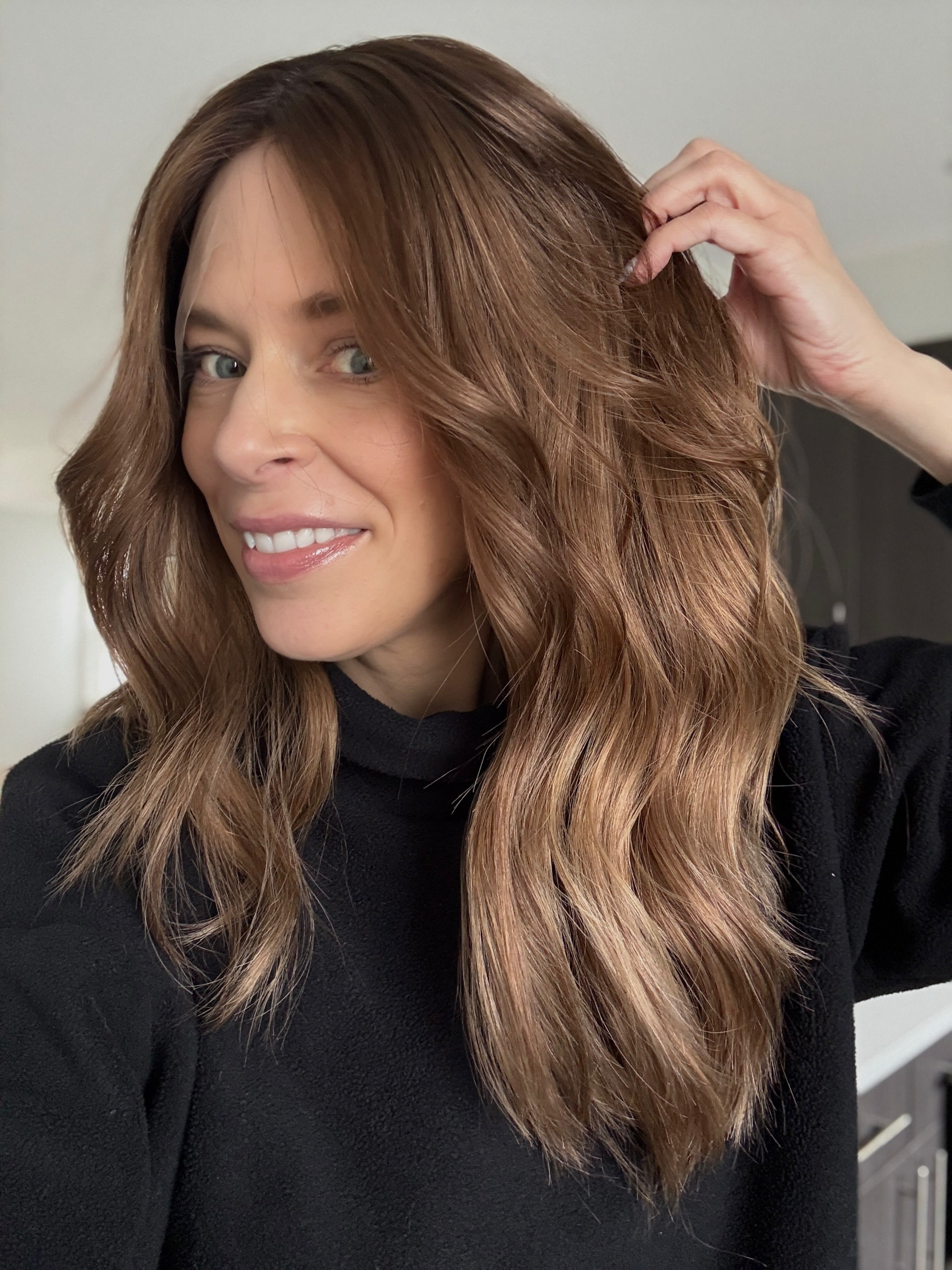 HAYDEN 20” BELLE PONY WIG (S)