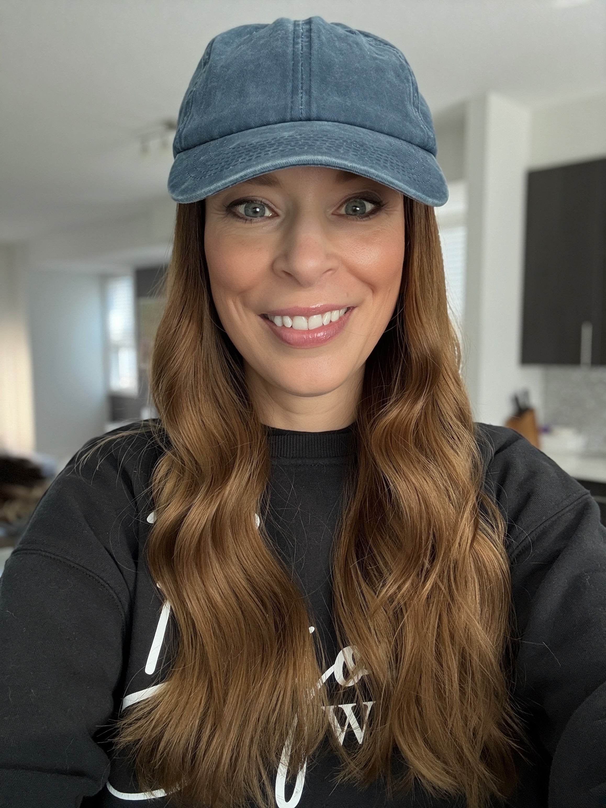 WYNN 22“ Hat Wig (M)